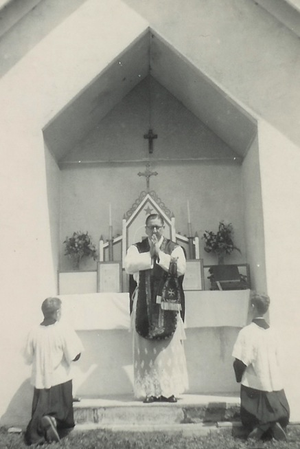 Father Francis Szcesny, 1954 Holy Mass at the Parish Cemetery